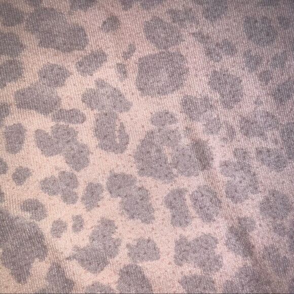 SUNDRY Women's Pastel Rainbow Leopard Cozy Sweatshirt - Picture 6 of 14